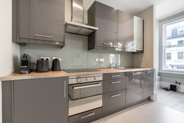 MYX, 03, CHELSEA, image 5 of 8